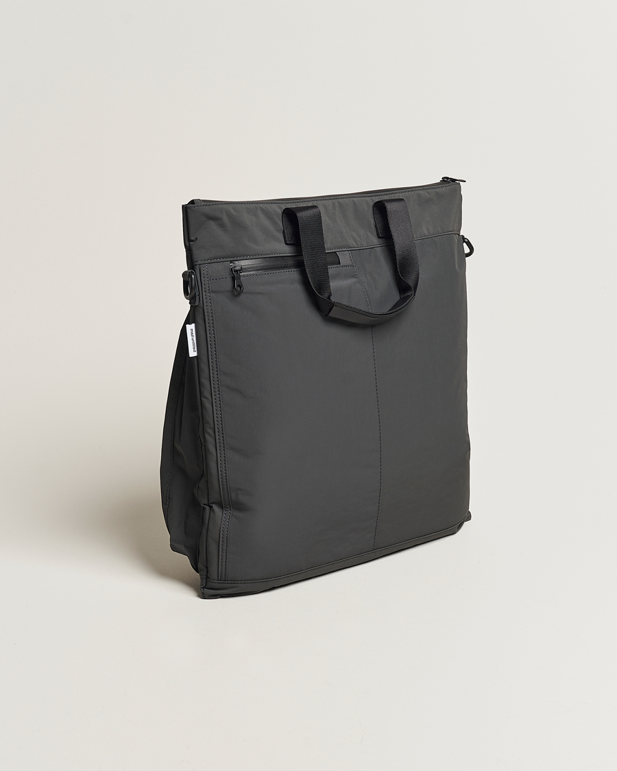 Men | Bags | mazi untitled | Helmet Bag 02 Nylon Tote Grey