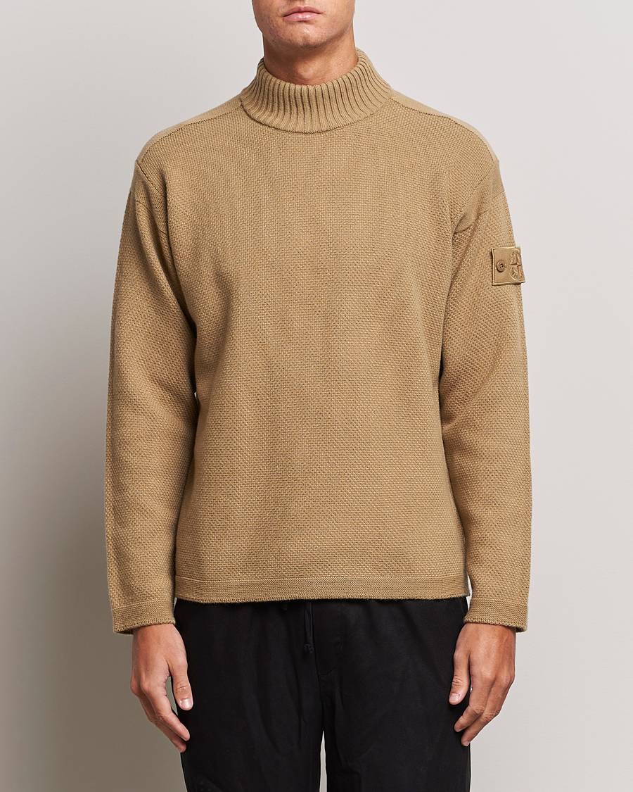 Men | Sweaters & Knitwear | Stone Island | Ghost Piece Geelong Wool Turtleneck Dark Beige