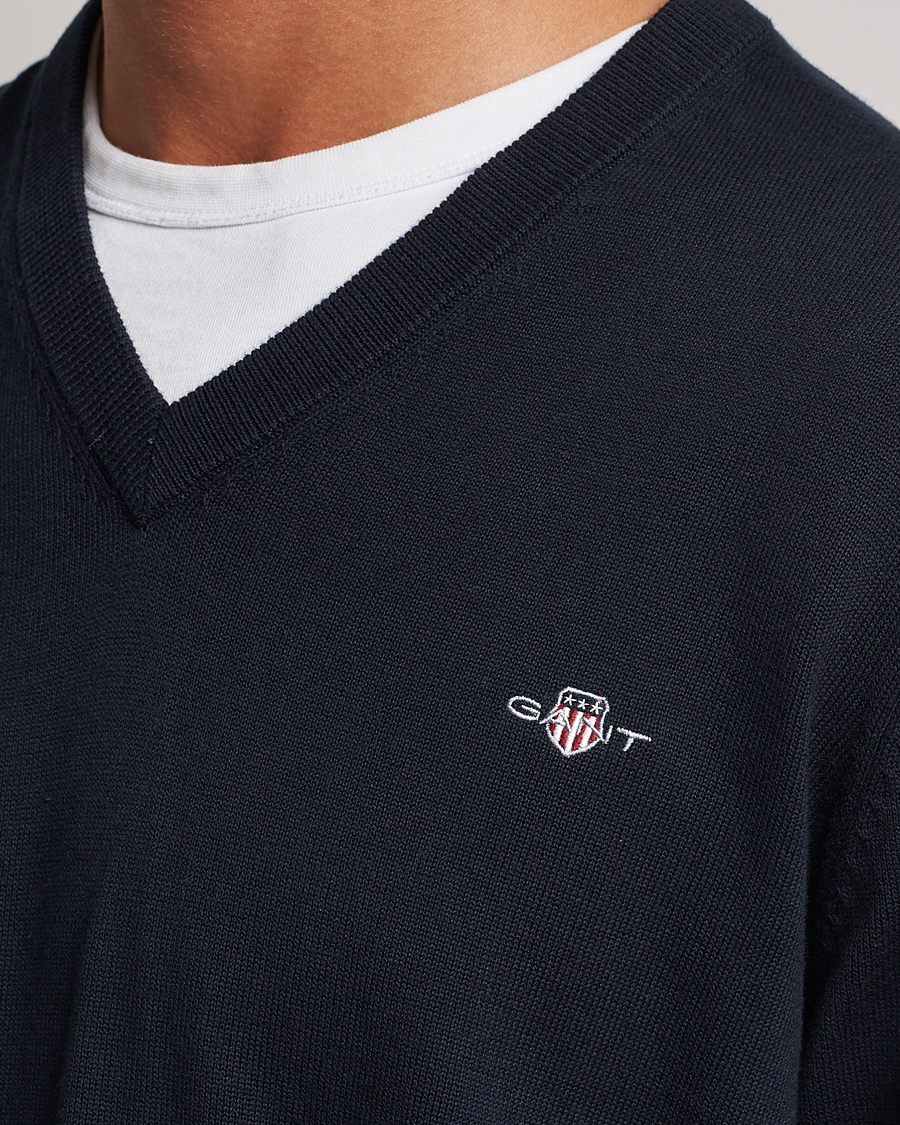 Men | Sweaters & Knitwear | GANT | Classic Cotton V-Neck Evening Blue