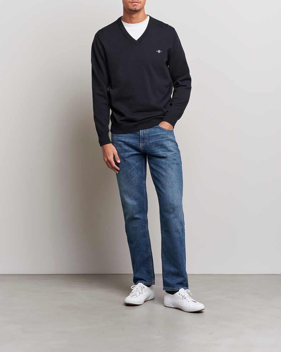 Men | Sweaters & Knitwear | Gant | Classic Cotton V-Neck Black