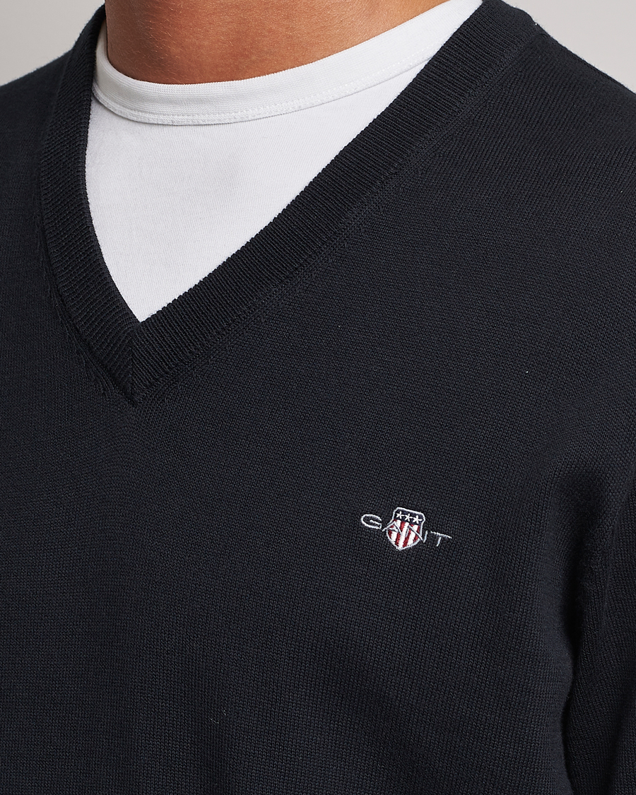 Men | Sweaters & Knitwear | Gant | Classic Cotton V-Neck Black