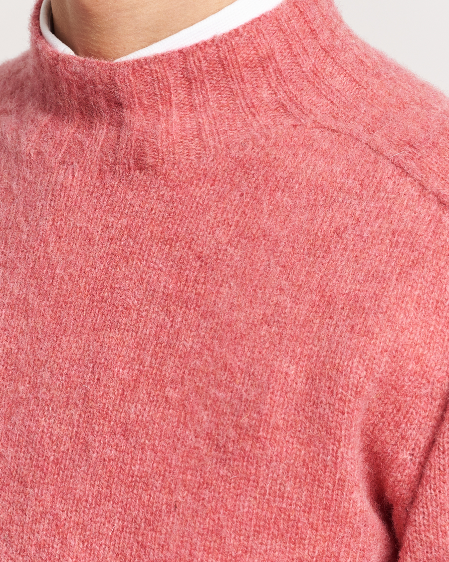 Men | Sweaters & Knitwear | Drake's | Brushed Shetland Mock Neck Jumper Pink