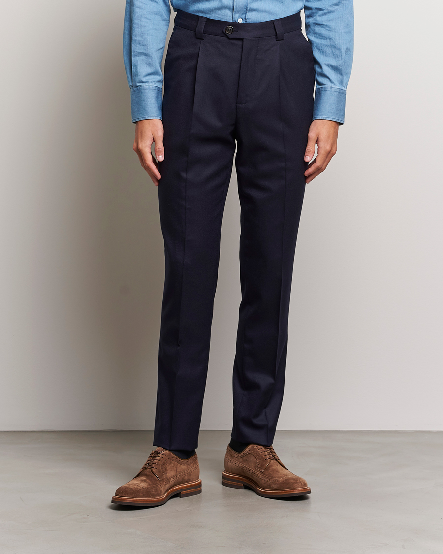 Men | Trousers | Brunello Cucinelli | Slim Fit Pleated Flannel Trousers Navy