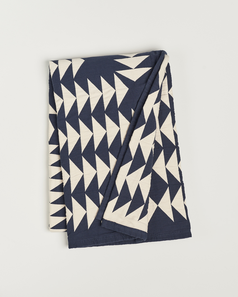 Men | Fabrics | Pendleton | Organic Cotton Matelasse Blanket Midnight Nova