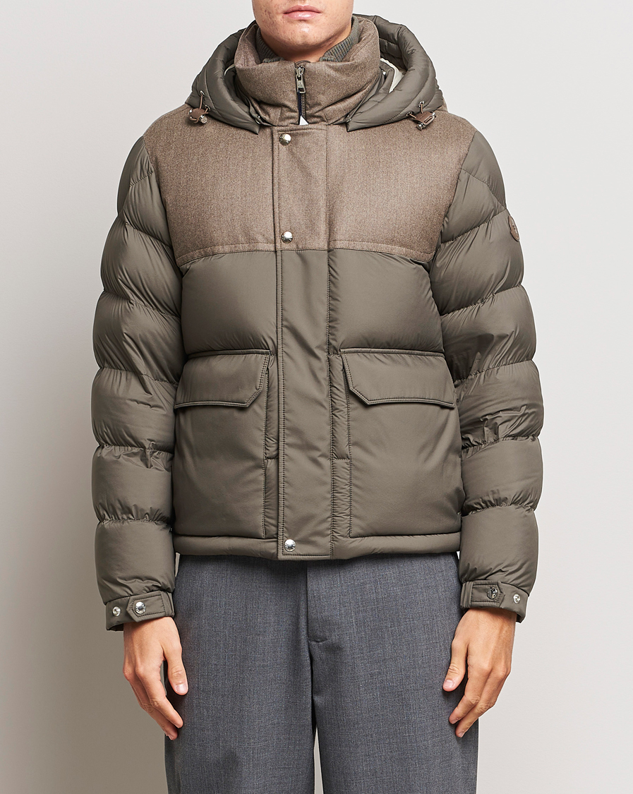 Men | Coats & Jackets | Moncler | Mussala Short Down Parka Taupe