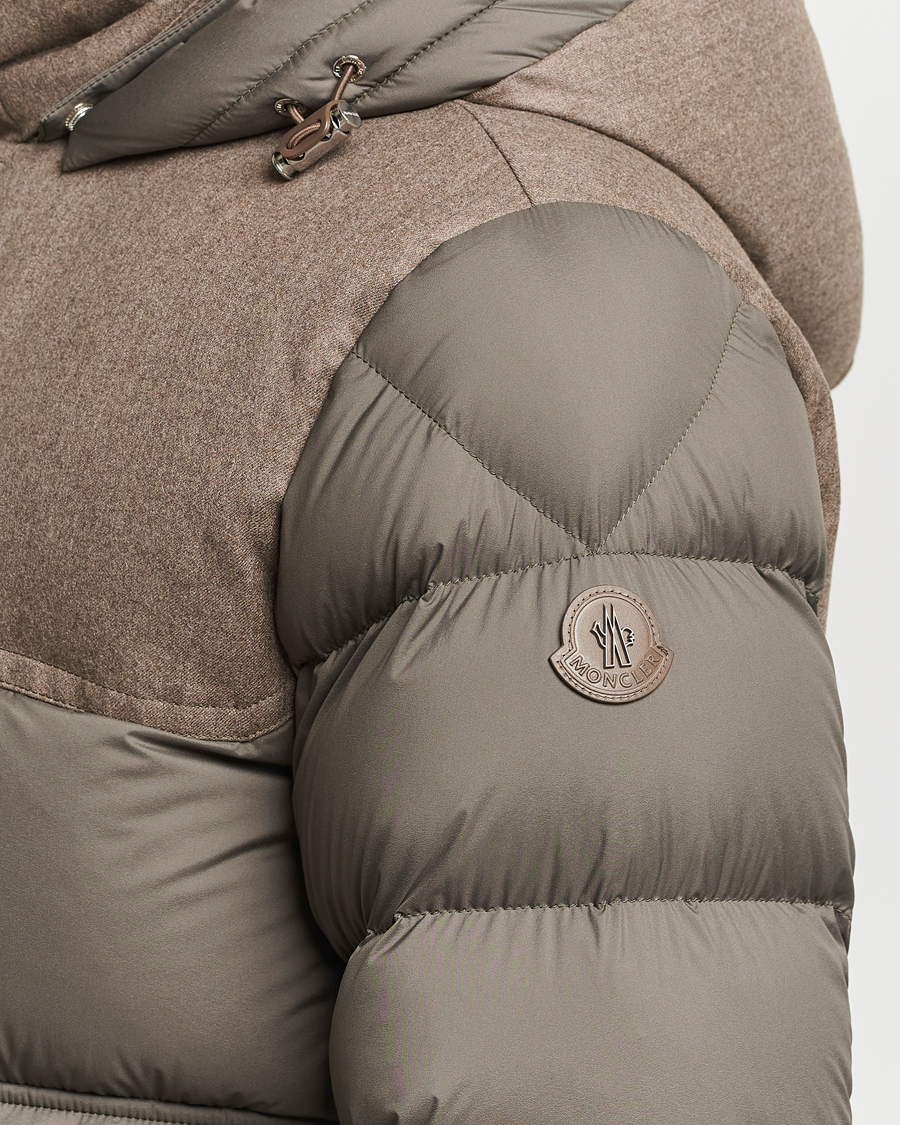 Men | Coats & Jackets | Moncler | Mussala Short Down Parka Taupe