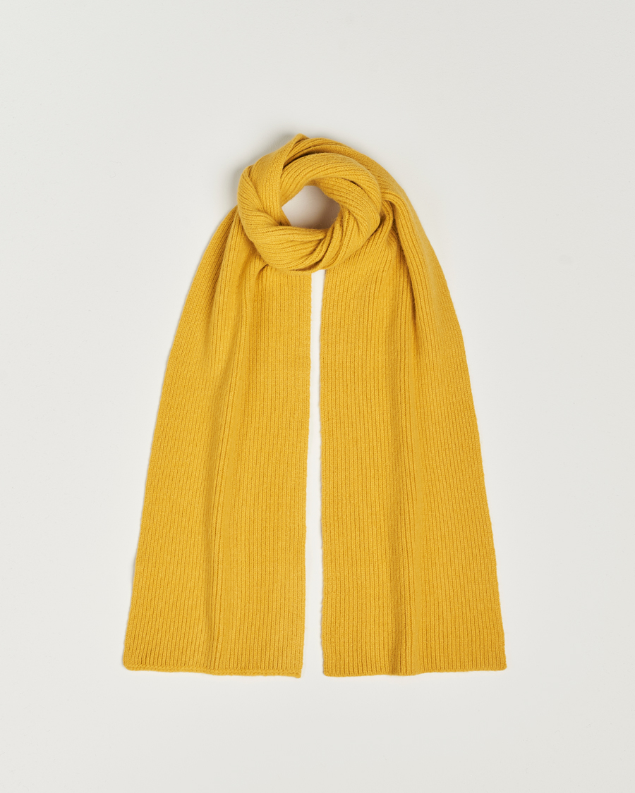 Men | Scarves | Le Bonnet | Lambswool/Caregora Scarf Mustard