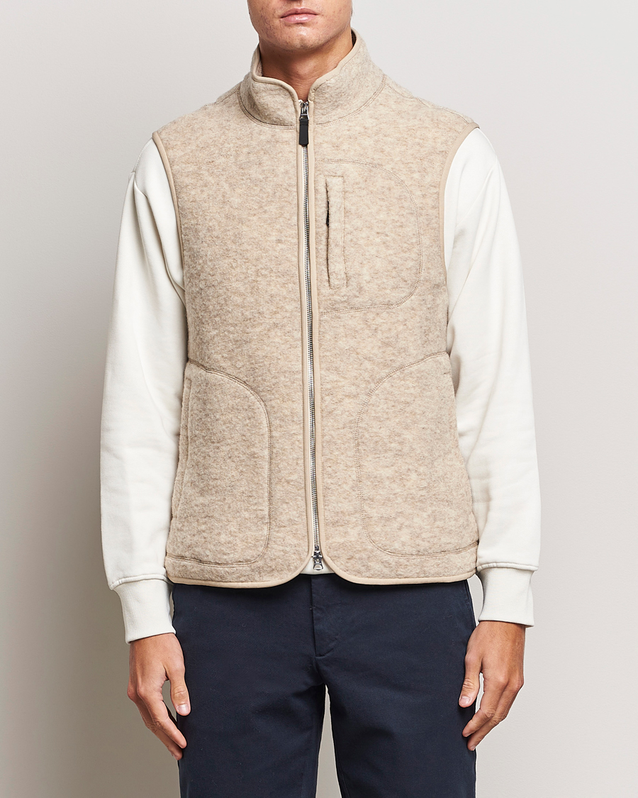 Men | Sweaters & Knitwear | J.Lindeberg | Duncan Wool Fleece Vest Oyster Grey