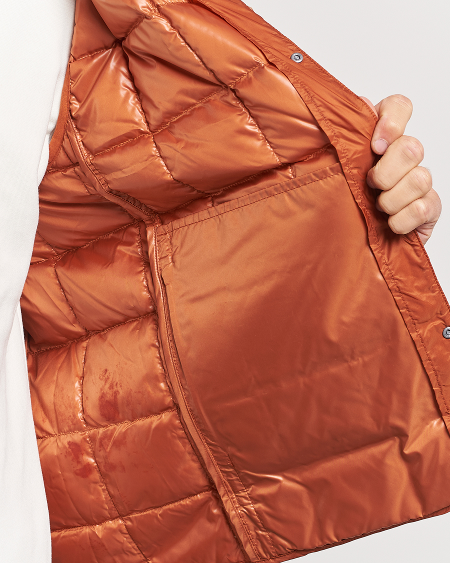 Men | Coats & Jackets | TAION | V-Neck Lightweight Down Vest Brick Orange