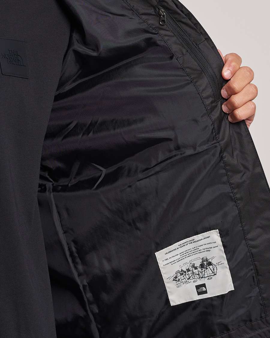 Men | Coats & Jackets | The North Face | Mountain Q Jacket Black