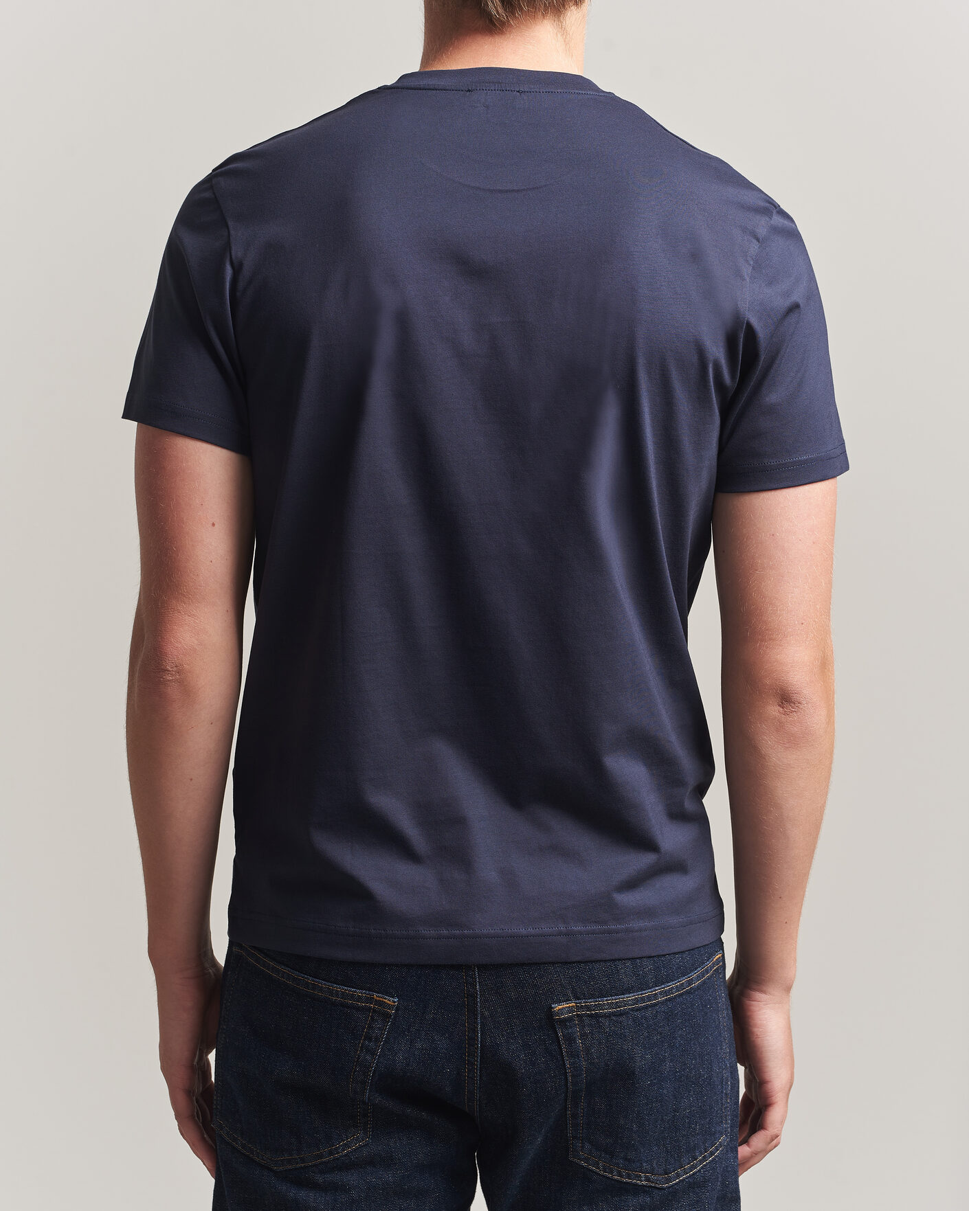 Men | T-Shirts | Sunspel | Riviera Midweight T-Shirt Navy