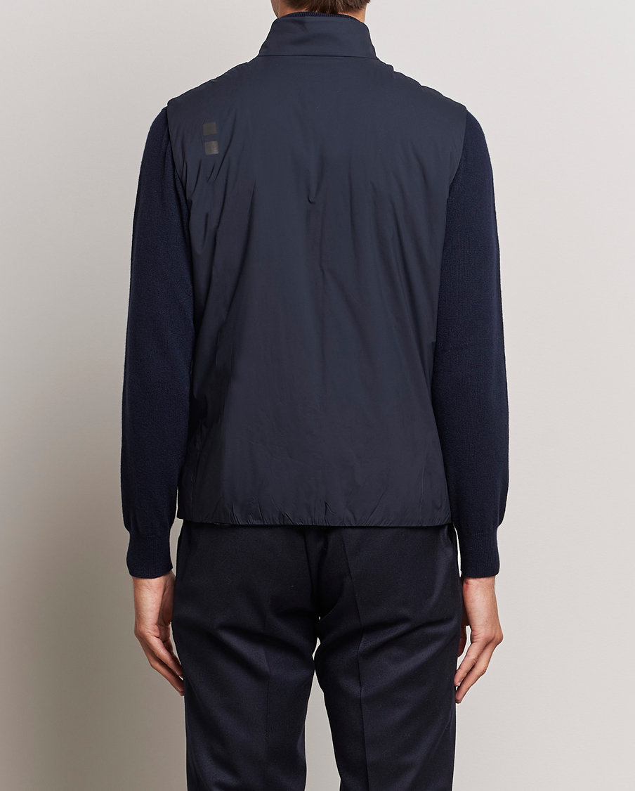 Men | Gilets | UBR | Raptor Lightweight Vest Navy