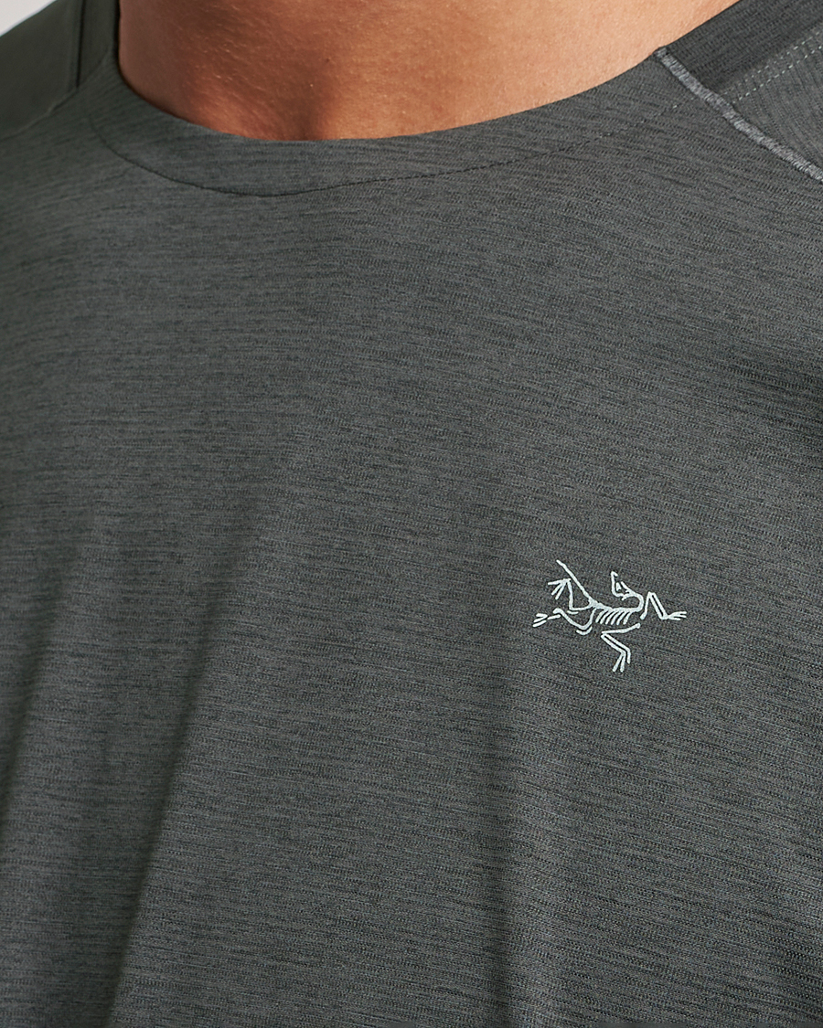 Men | T-Shirts | Arc'teryx | Cormac Long Sleeve T-Shirt Black Heather