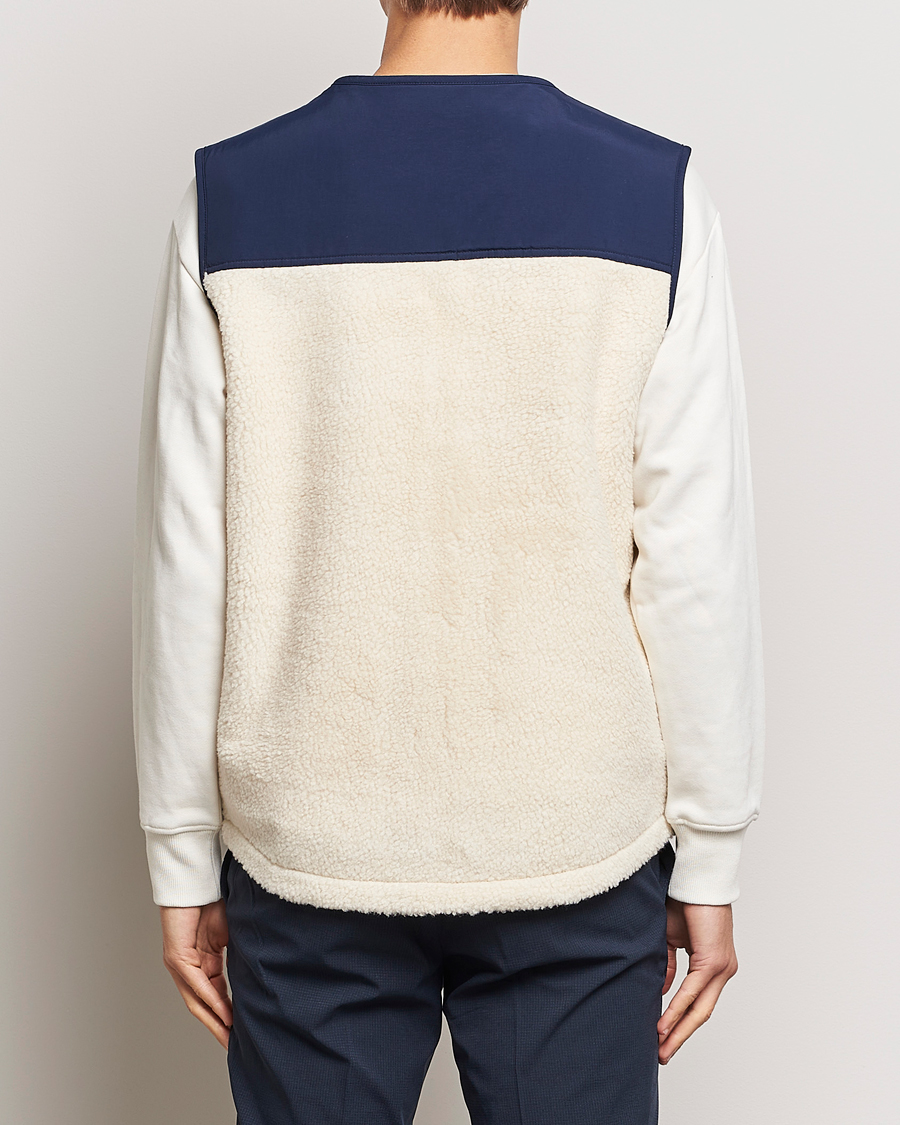 Men | Coats & Jackets | Polo Ralph Lauren | Gilet Pile Vest Winter Cream/Newport Navy