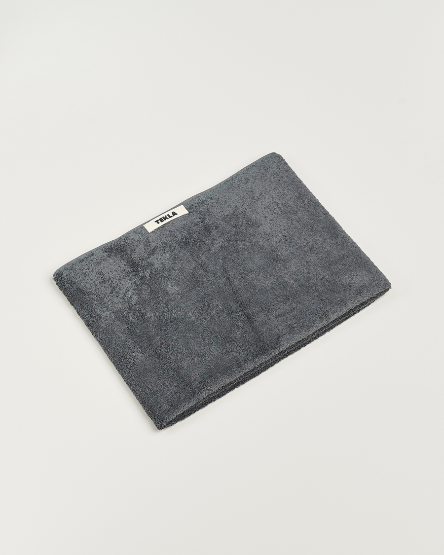 Men | Fabrics | Tekla | Organic Terry Bath Towel Charcoal Grey