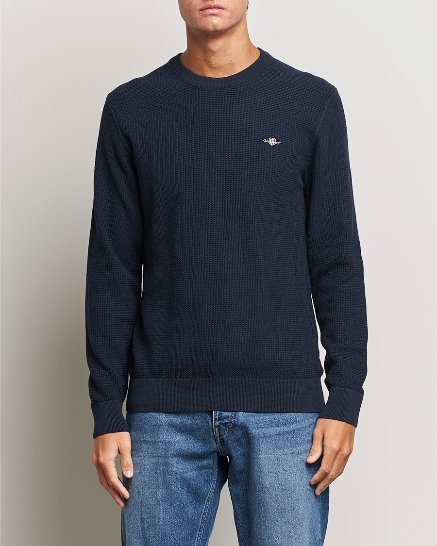 Men | Sweaters & Knitwear | GANT | Cotton Micro Textured Crew Neck Evening Blue