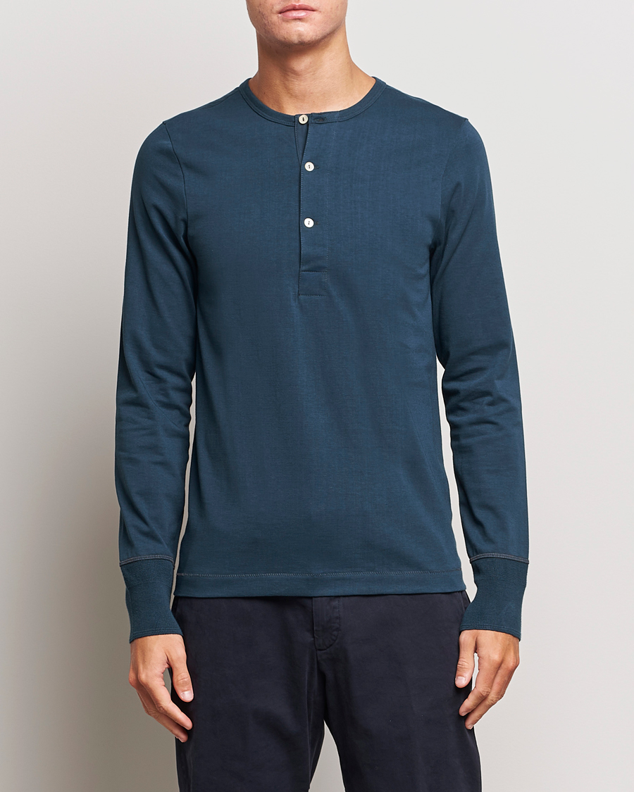 Men | Sweaters & Knitwear | Merz b. Schwanen | Classic Organic Cotton Henley Mineral Blue
