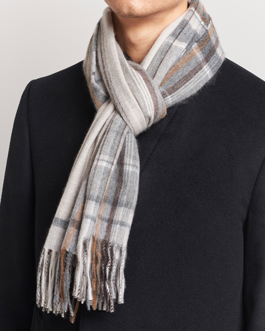 Men | Begg & Co Striped/Checked Cashmere Scarf 36*183cm Natural Grey | Begg & Co | Striped/Checked Cashmere Scarf 36*183cm Natural Grey
