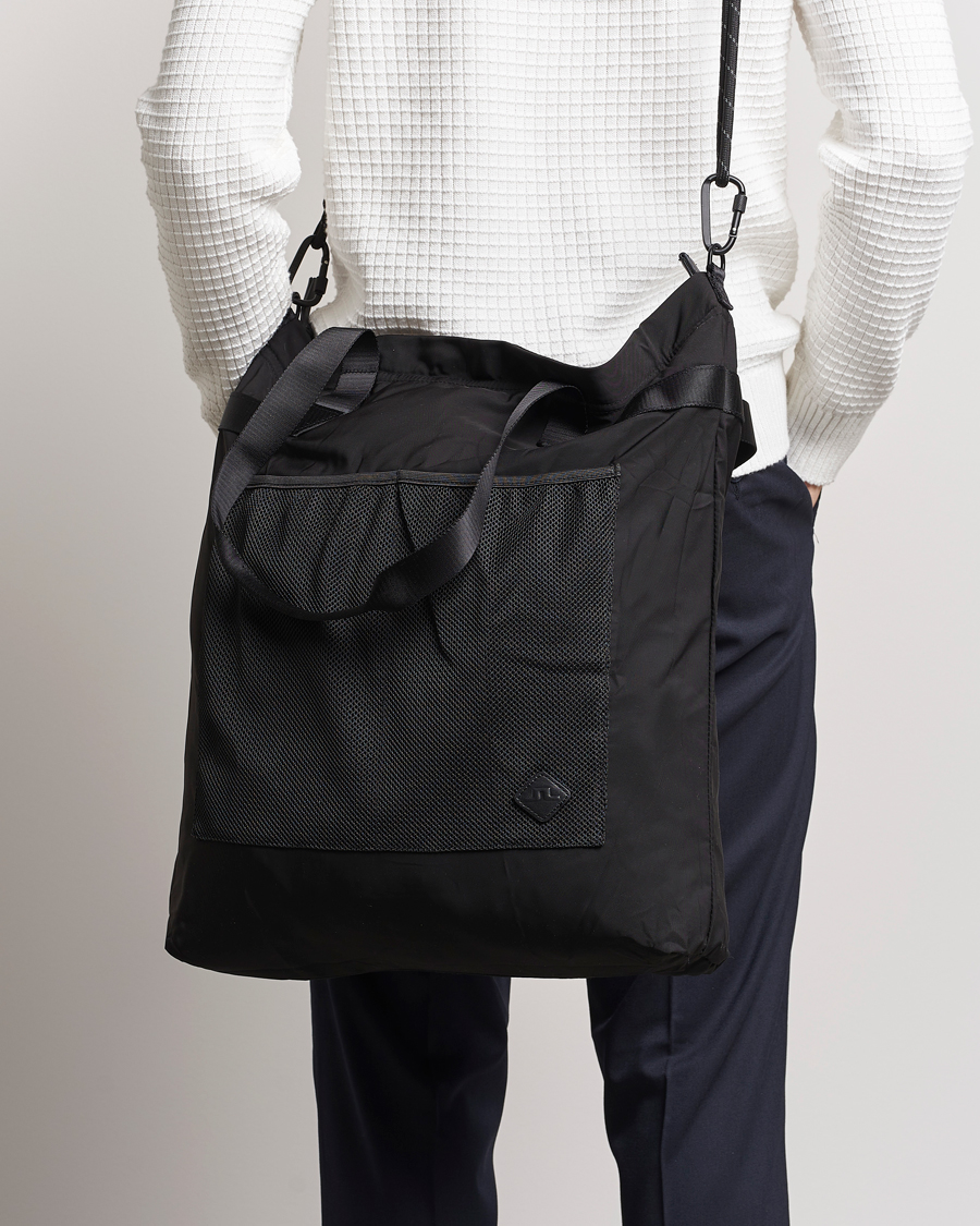Men | Bags | J.Lindeberg | Pete Packable Tote Black