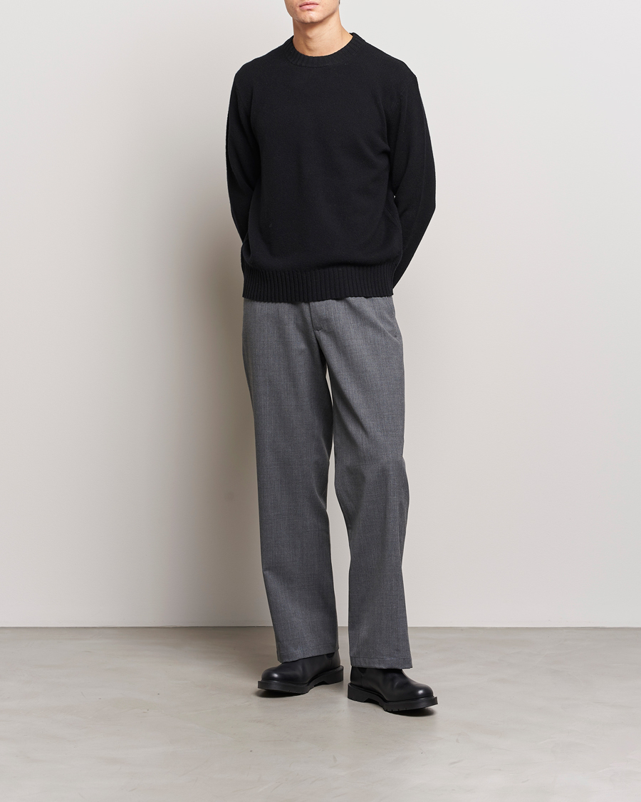 Men | Sweaters & Knitwear | A Day's March | Marlow Lambswool Sweater Black