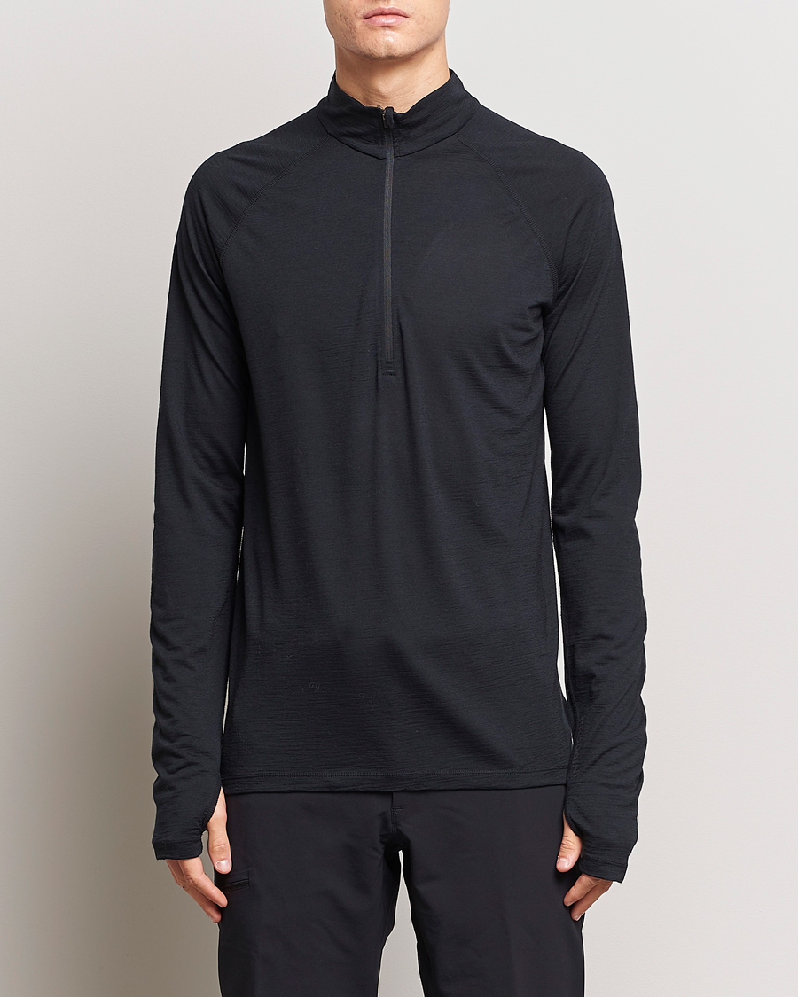 Men | Thermal Underwear | Houdini | Desoli Merino Light Half Zip True Black
