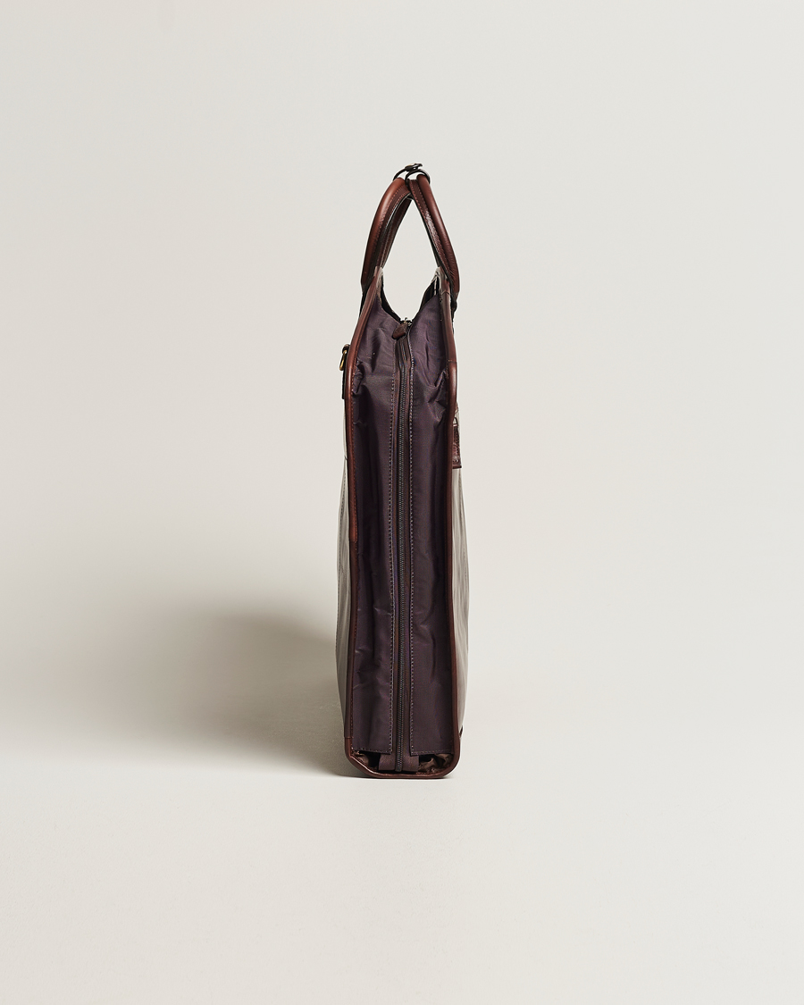 Men | Bags | Loake Shoemakers | London Leather Suit Carrier Brown