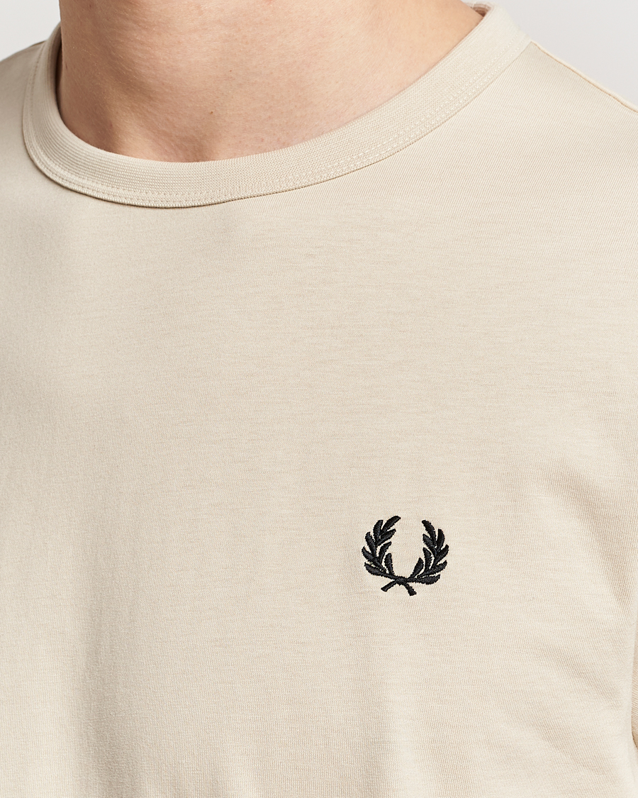 Men | T-Shirts | Fred Perry | Ringer T-Shirt Oatmeal