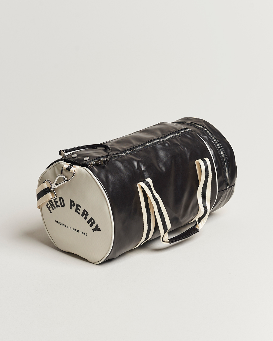 Men | Bags | Fred Perry | Classic Barrel Bag Black/Ecru
