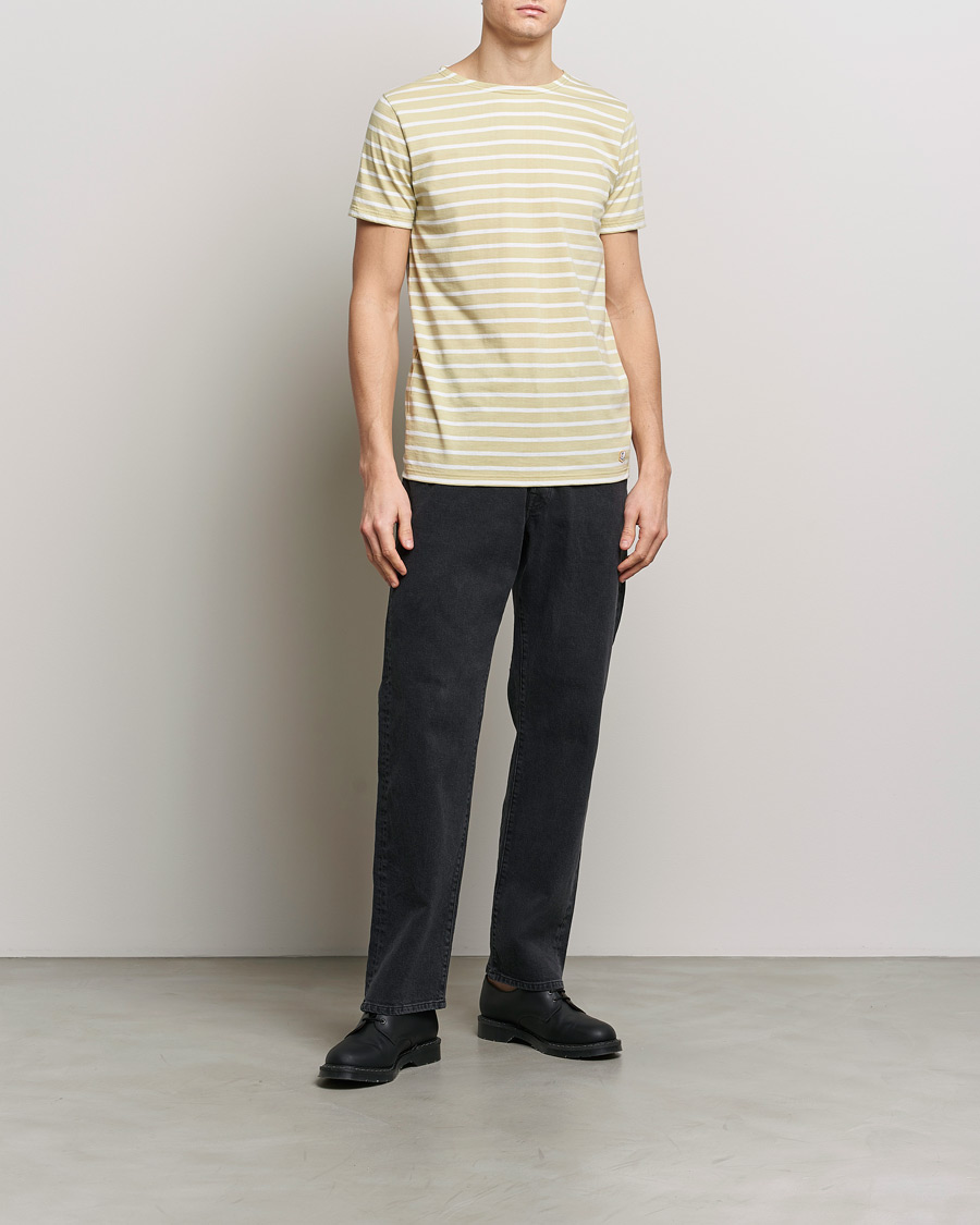 Men | T-Shirts | Armor-lux | Hoëdic Boatneck Héritage Stripe T-shirt Pale Olive/Milk