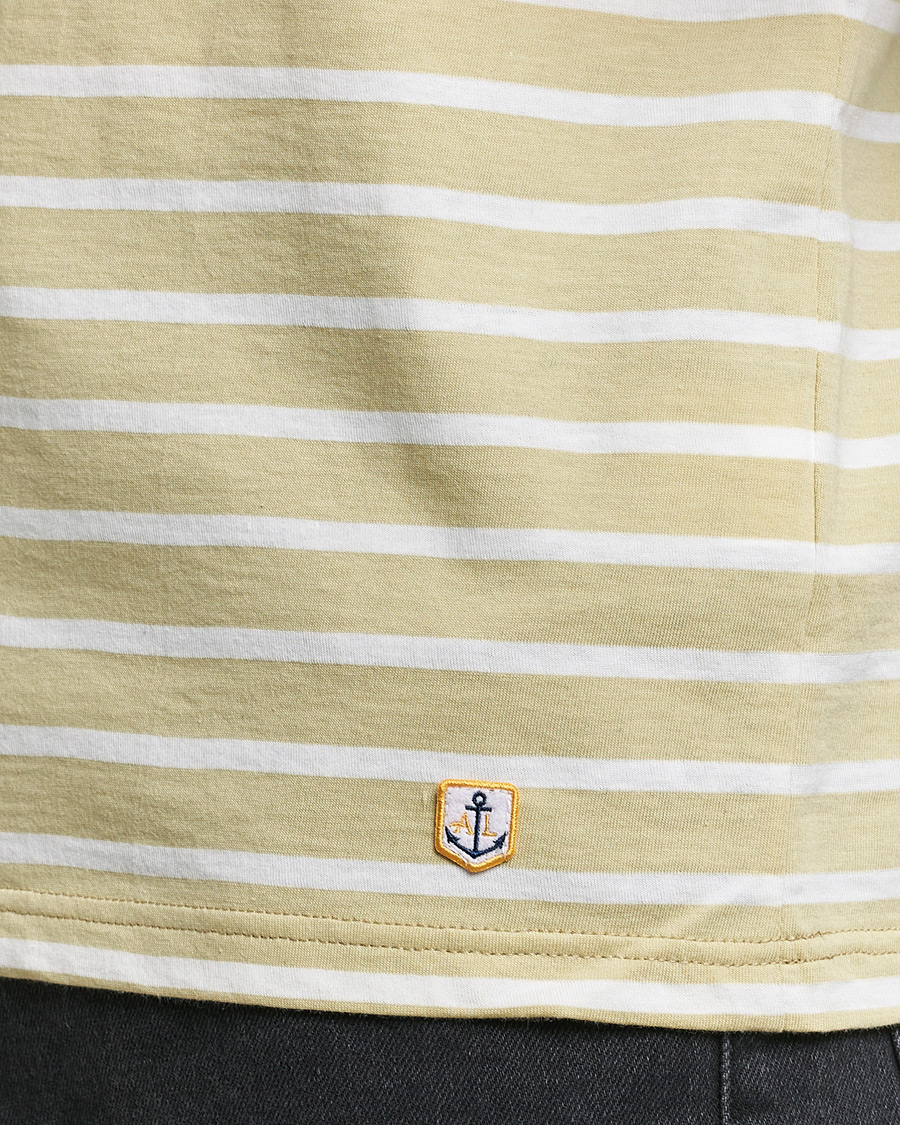Men | T-Shirts | Armor-lux | Hoëdic Boatneck Héritage Stripe T-shirt Pale Olive/Milk