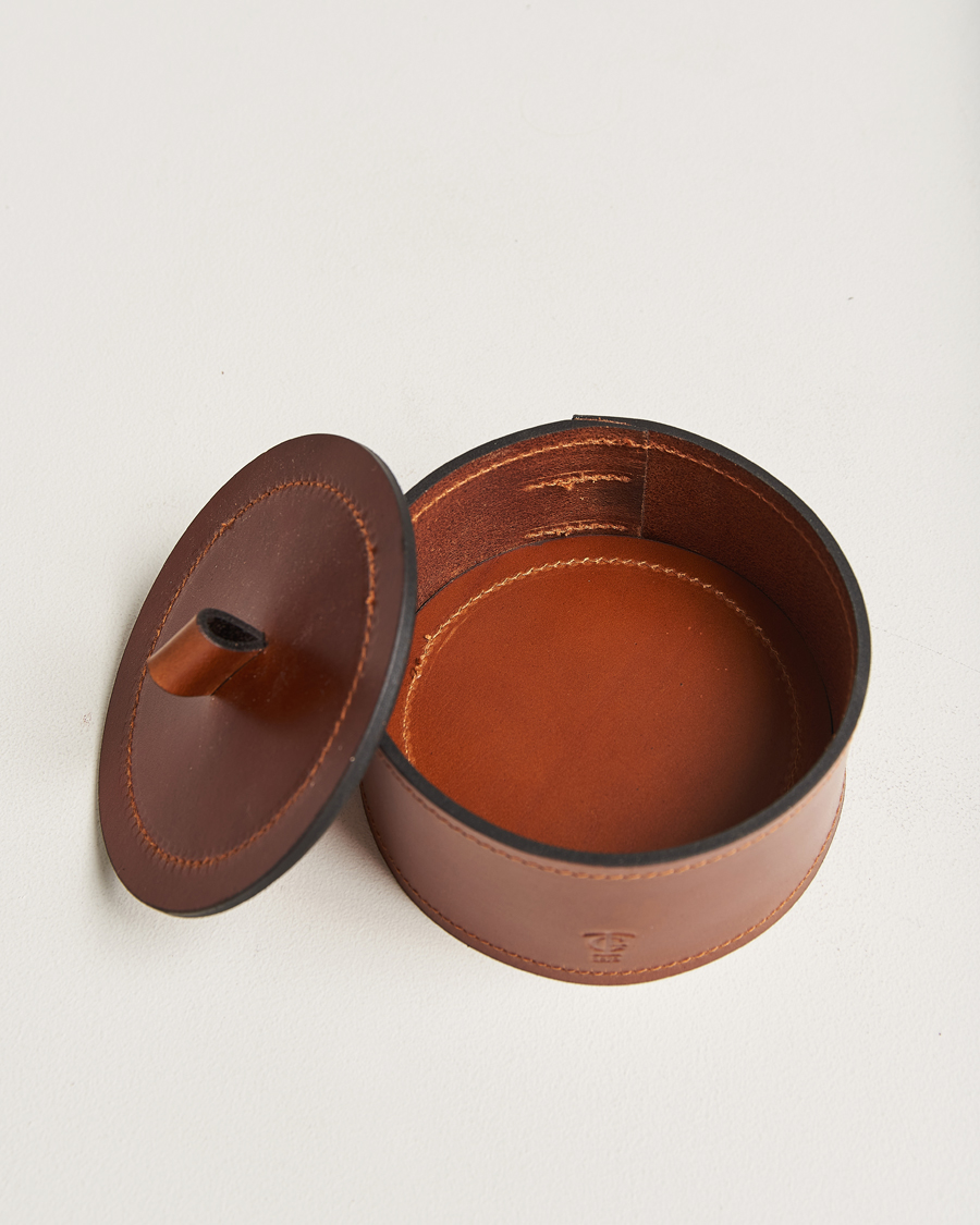 Men | Home | Tärnsjö Garveri | Small Leather Box 002 Light Brown