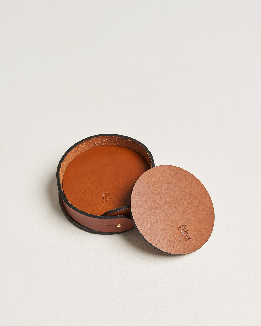 Men | Home | Tärnsjö Garveri | Leather Coaster Set 006 Light Brown