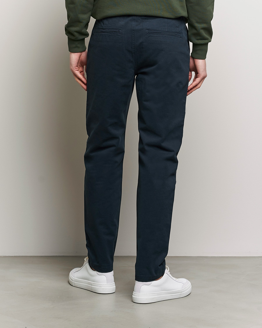 Men | Trousers | KnowledgeCotton Apparel | Chuck Regular Cotton Twill Chino Total Eclipse