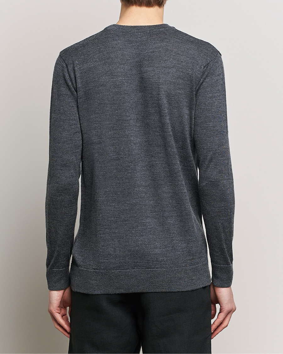 Men | Sweaters & Knitwear | KnowledgeCotton Apparel | Regular Merino Knit Crew Neck Dark Grey Melange