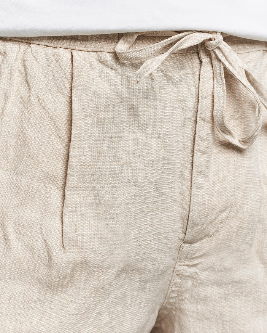 Men | Shorts | KnowledgeCotton Apparel | Loose Linen Shorts Light Feather Grey