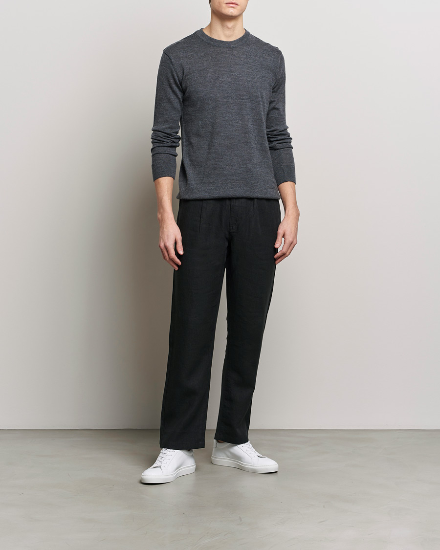Men | Trousers | KnowledgeCotton Apparel | Loose Linen Pants Black