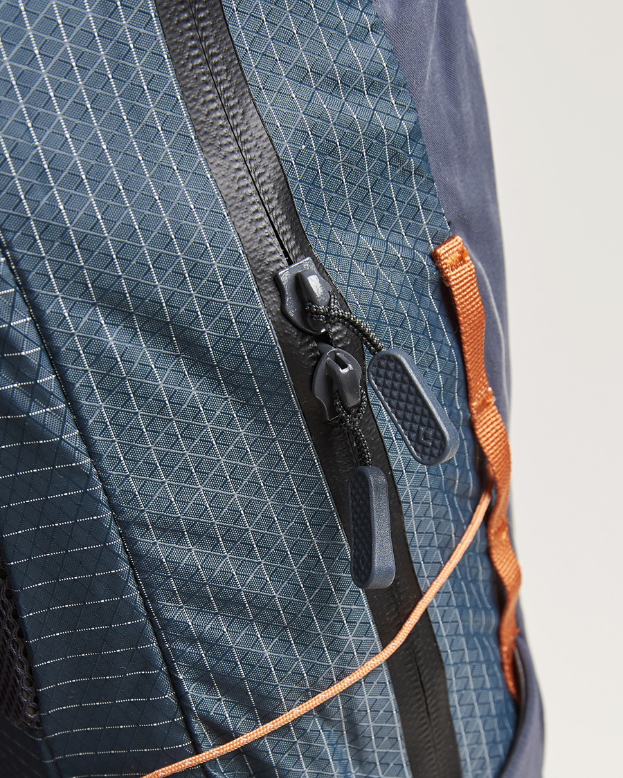 Men | Bags | Black Diamond | Pursuit 15 Pack Carbon/Moab Brown