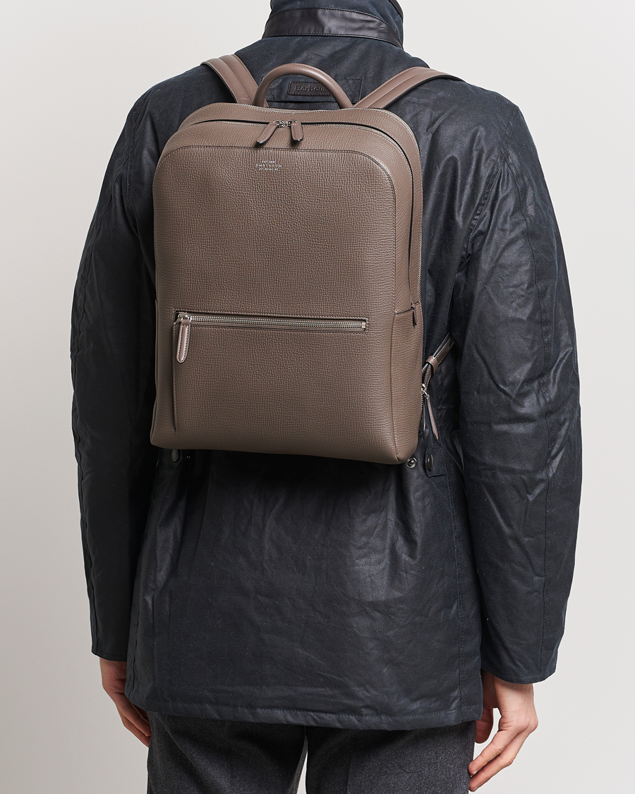 Men | Smythson Ludlow Zip Around Backpack Dark Taupe | Smythson | Ludlow Zip Around Backpack Dark Taupe