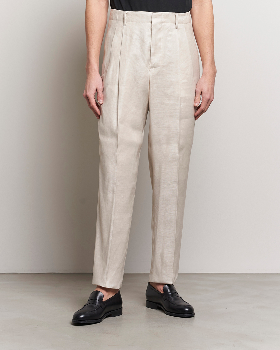Men | Trousers | Lardini | Atos Pleated Linen Trousers Beige