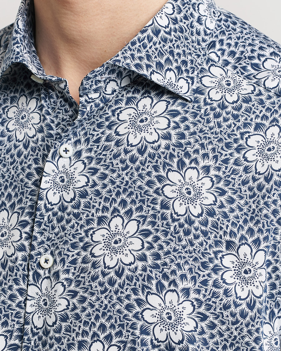 Men | Shirts | Stenströms | Slimline Cut Away Printed Viscose Shirt Blue