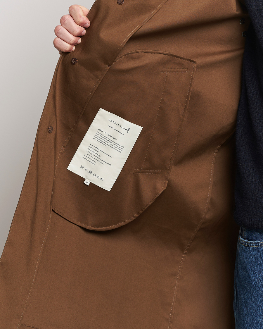 Men | Coats & Jackets | Mackintosh | Manchester Car Coat Desert Palm