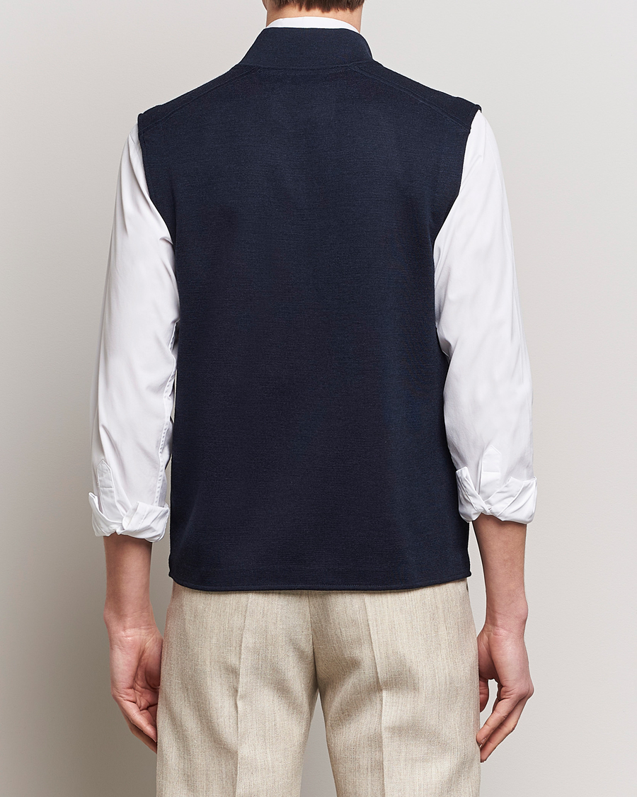 Men | Sweaters & Knitwear | Morris Heritage | Kayden Merino Full Zip Vest Navy