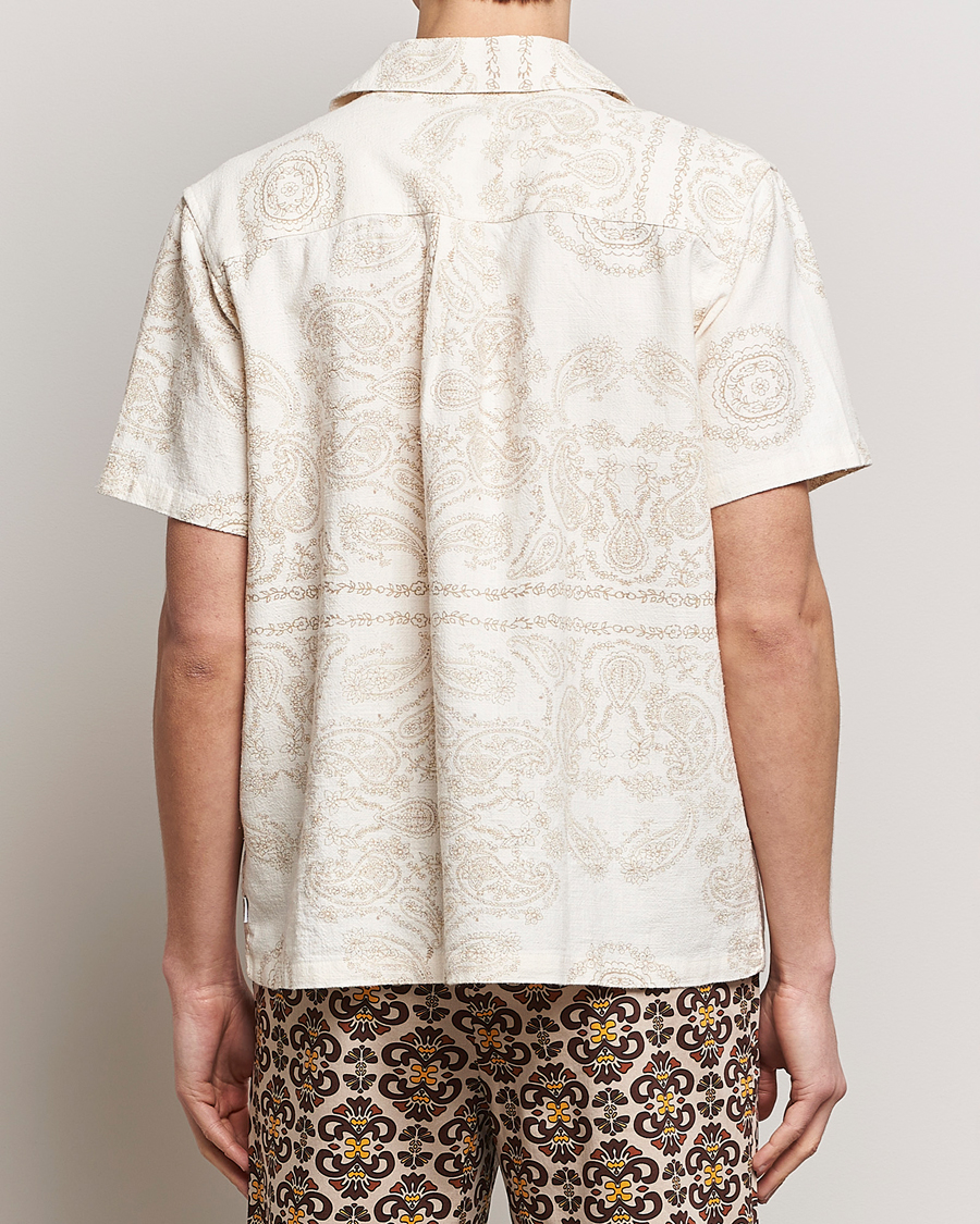 Men | Shirts | LES DEUX | Lesley Paisley Short Sleeve Shirt Light Ivory