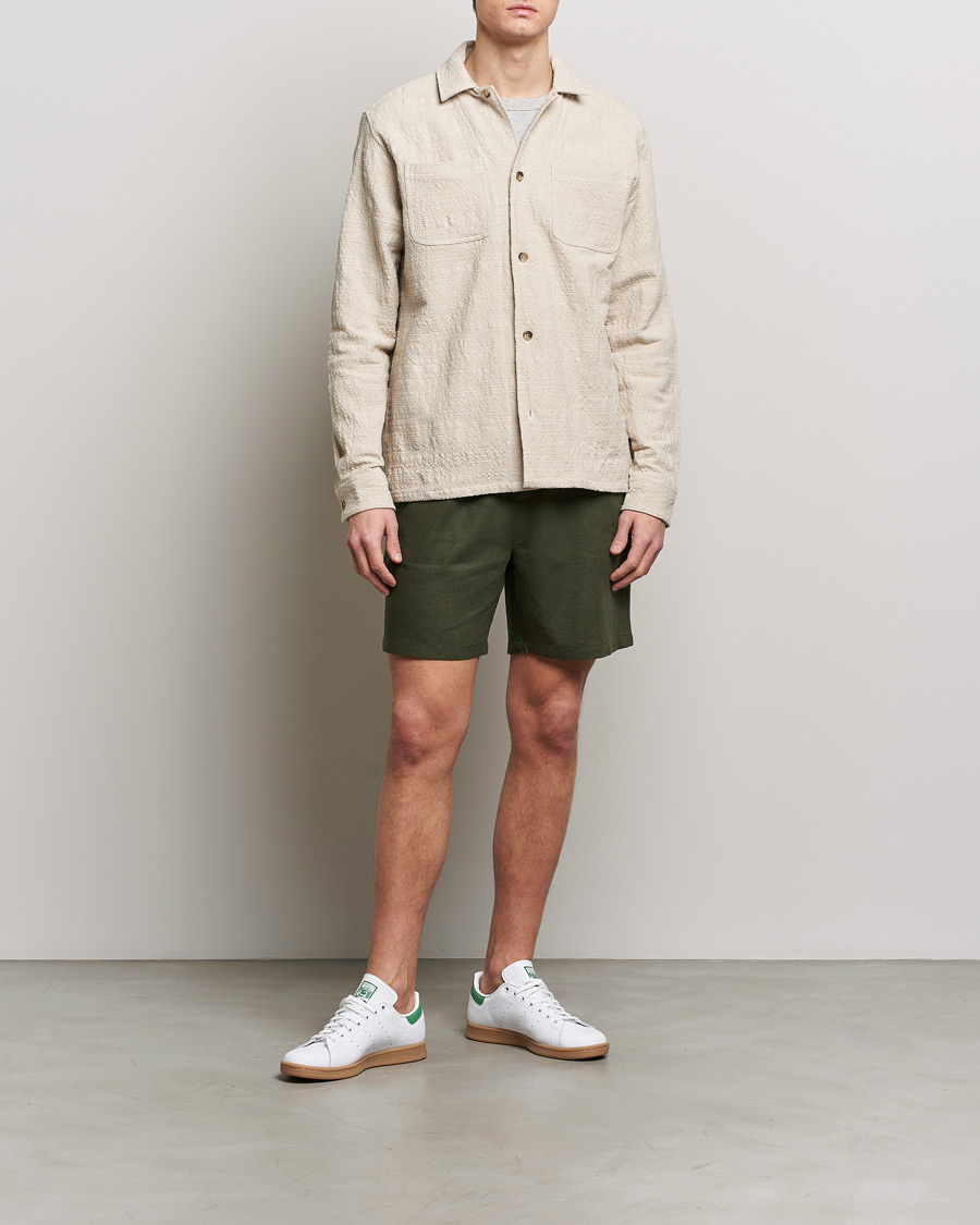 Men | Shorts | LES DEUX | Otto Linen Shorts Forrest Green