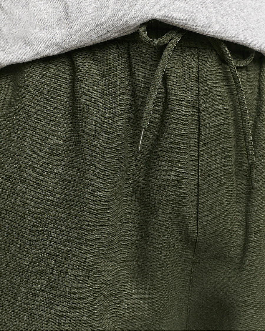 Men | Shorts | LES DEUX | Otto Linen Shorts Forrest Green