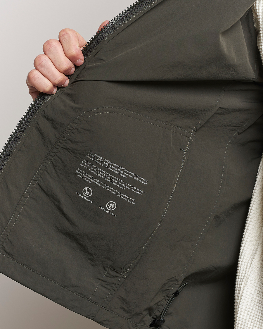 Men | Coats & Jackets | Scandinavian Edition | Motion Packable Jacket Dark Olive