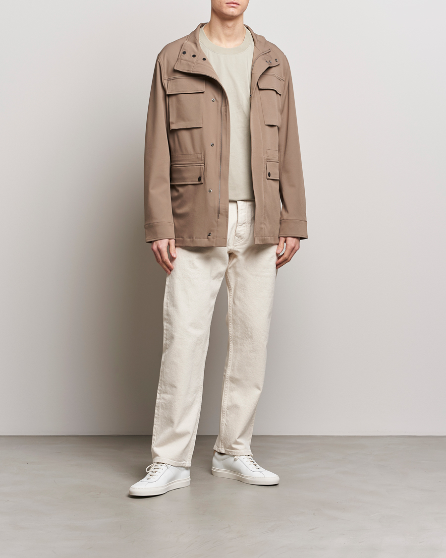 Men | Coats & Jackets | J.Lindeberg | Ripley 4-Way Stretch Field Jacket Walnut