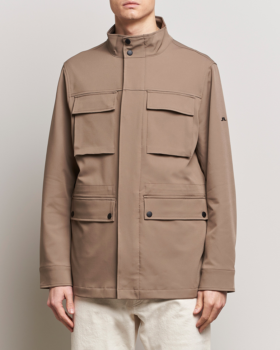 Men | Coats & Jackets | J.Lindeberg | Ripley 4-Way Stretch Field Jacket Walnut