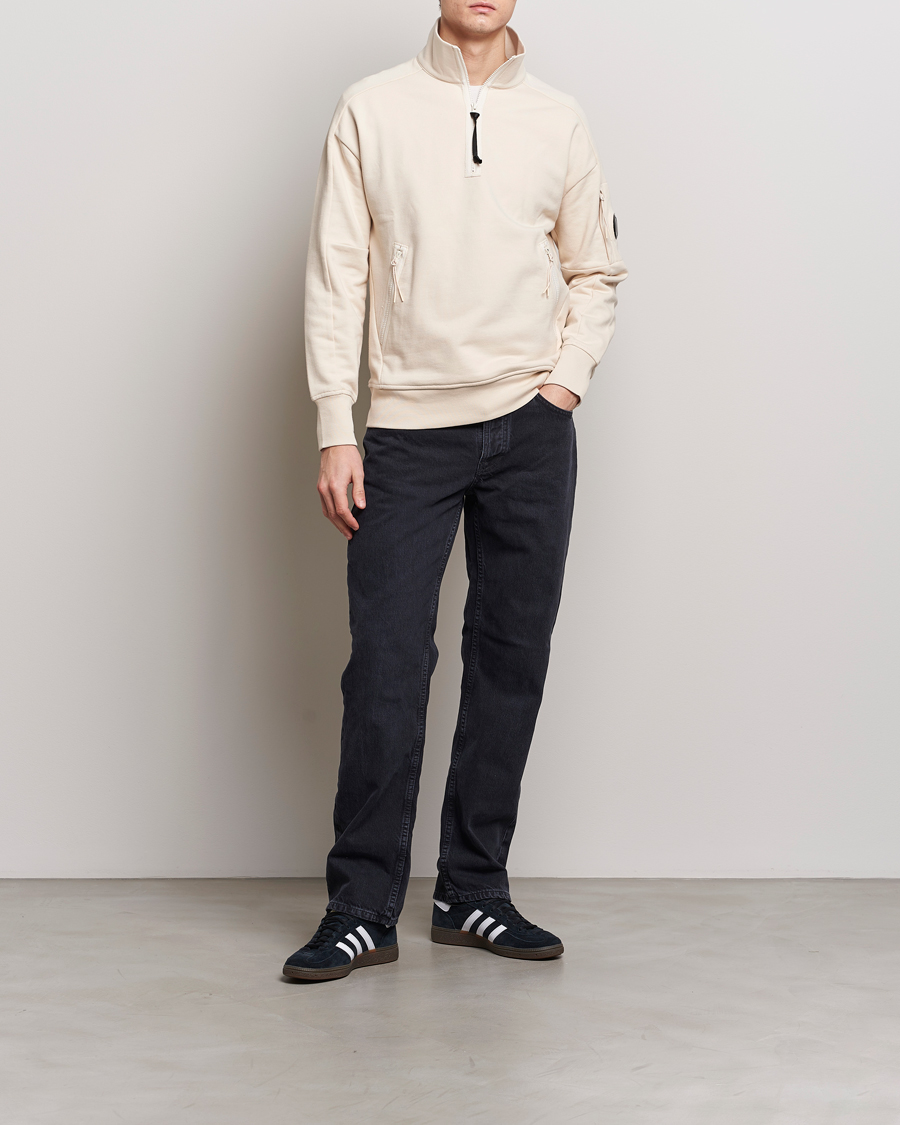 Men | Sweaters & Knitwear | C.P. Company | Diagonal Raised Fleece Half Zip Goggle Hoodie Ecru