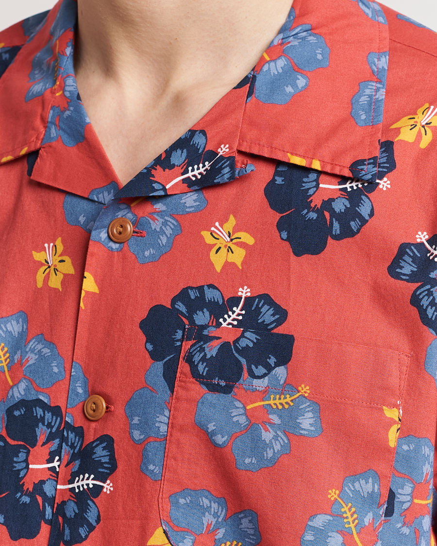 Men | Shirts | Nudie Jeans | Arthur Printed Flower Short Sleeve Shirt Red